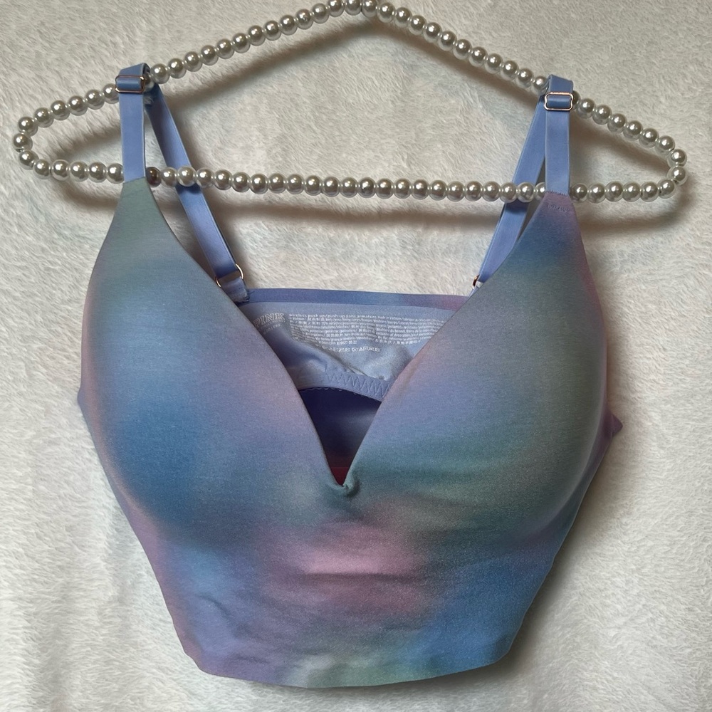 Victoria's Secret Pink Wireless Pushup M-DD pastel cloud swirl
